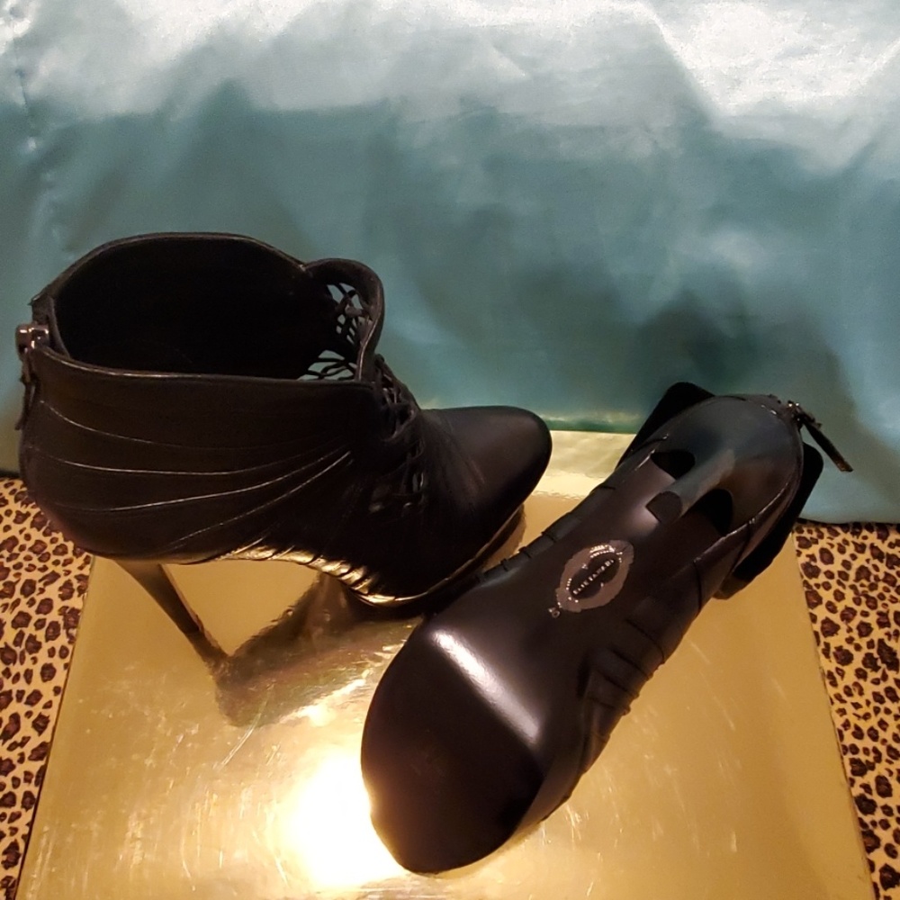 Elie Tahari Booties